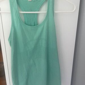 lululemon swiftly tech turquoise tank top size 4